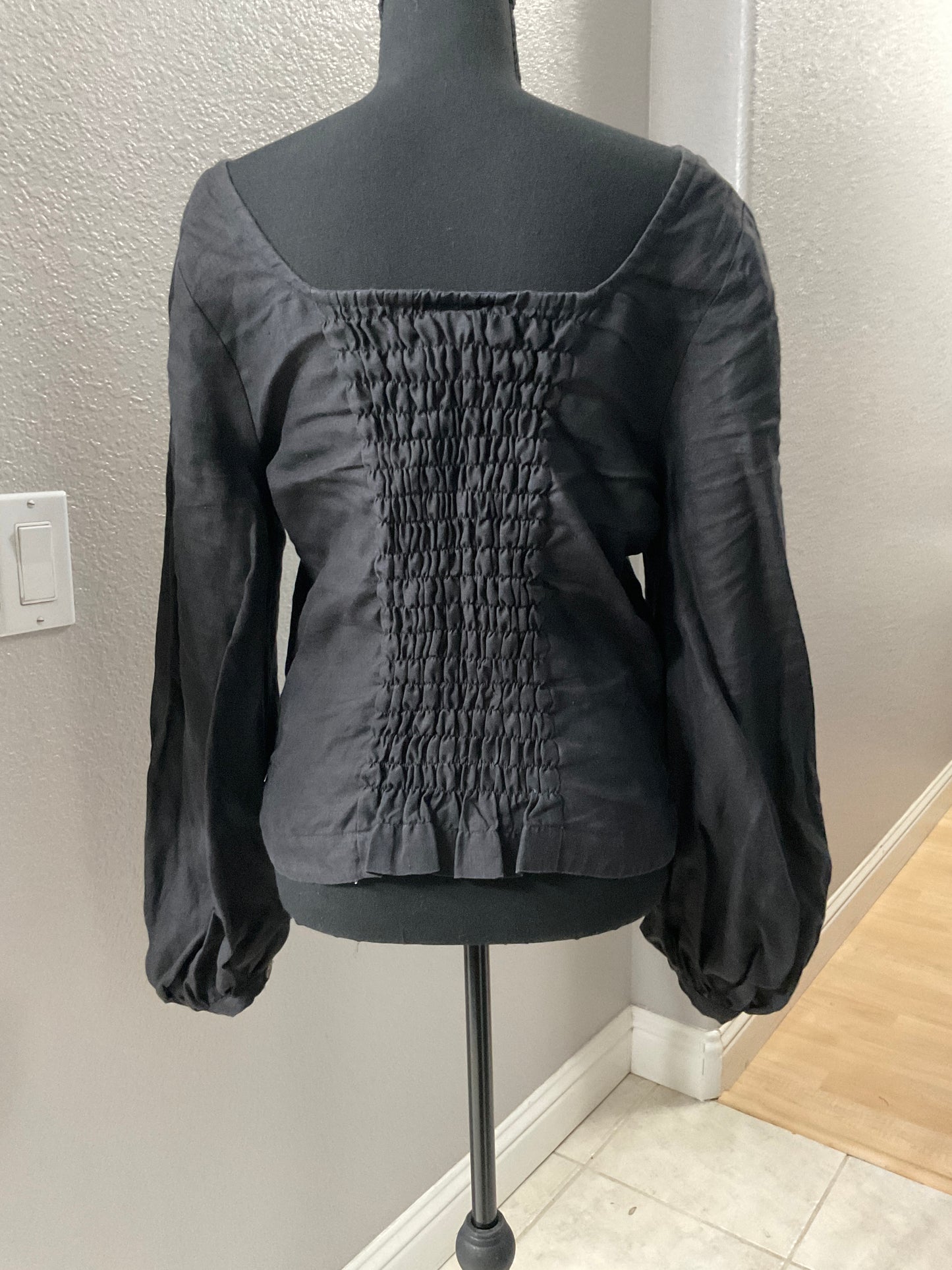 Son de Flor Black Linen Top Size M