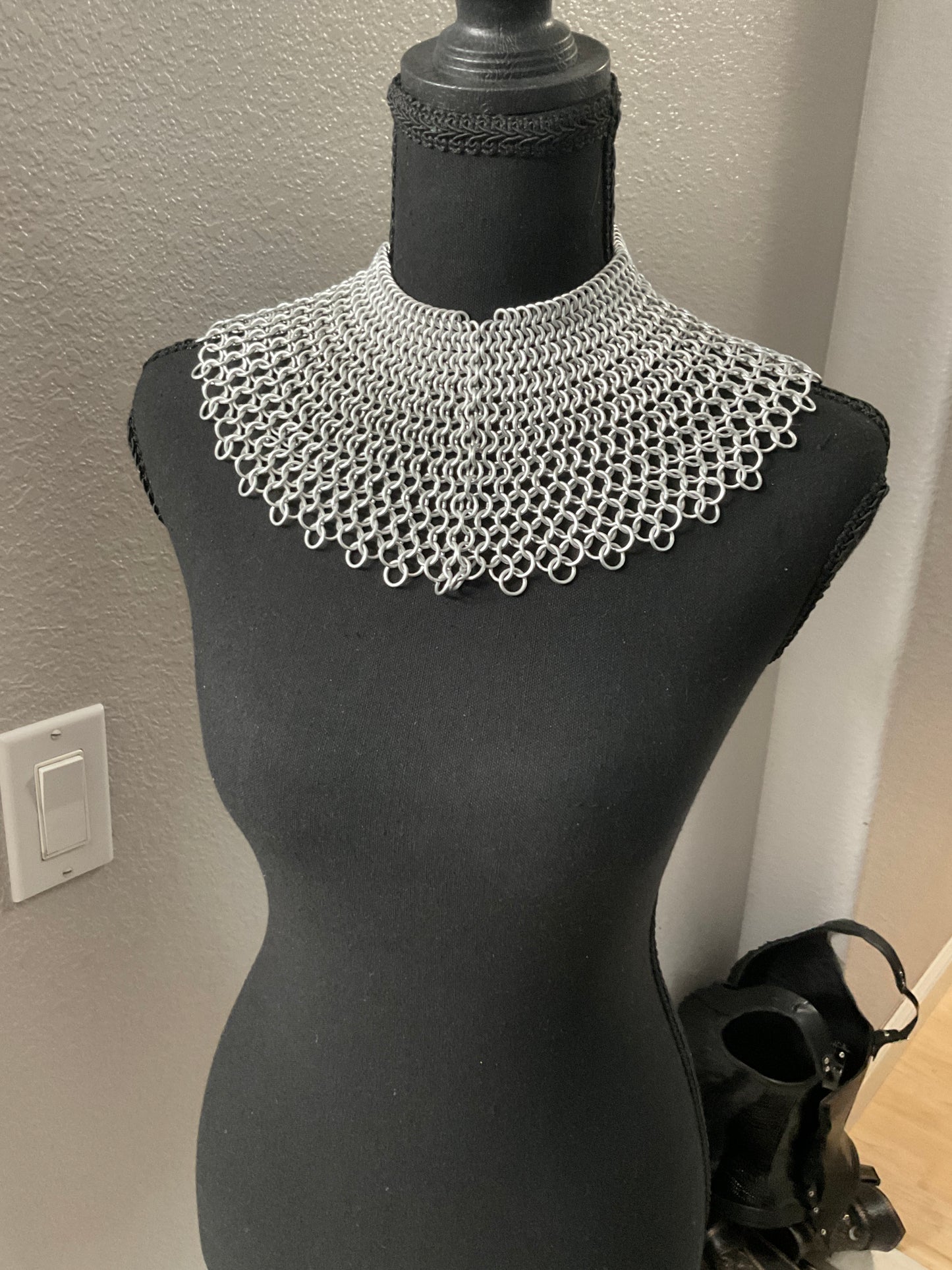 Silver Chainmail Collar