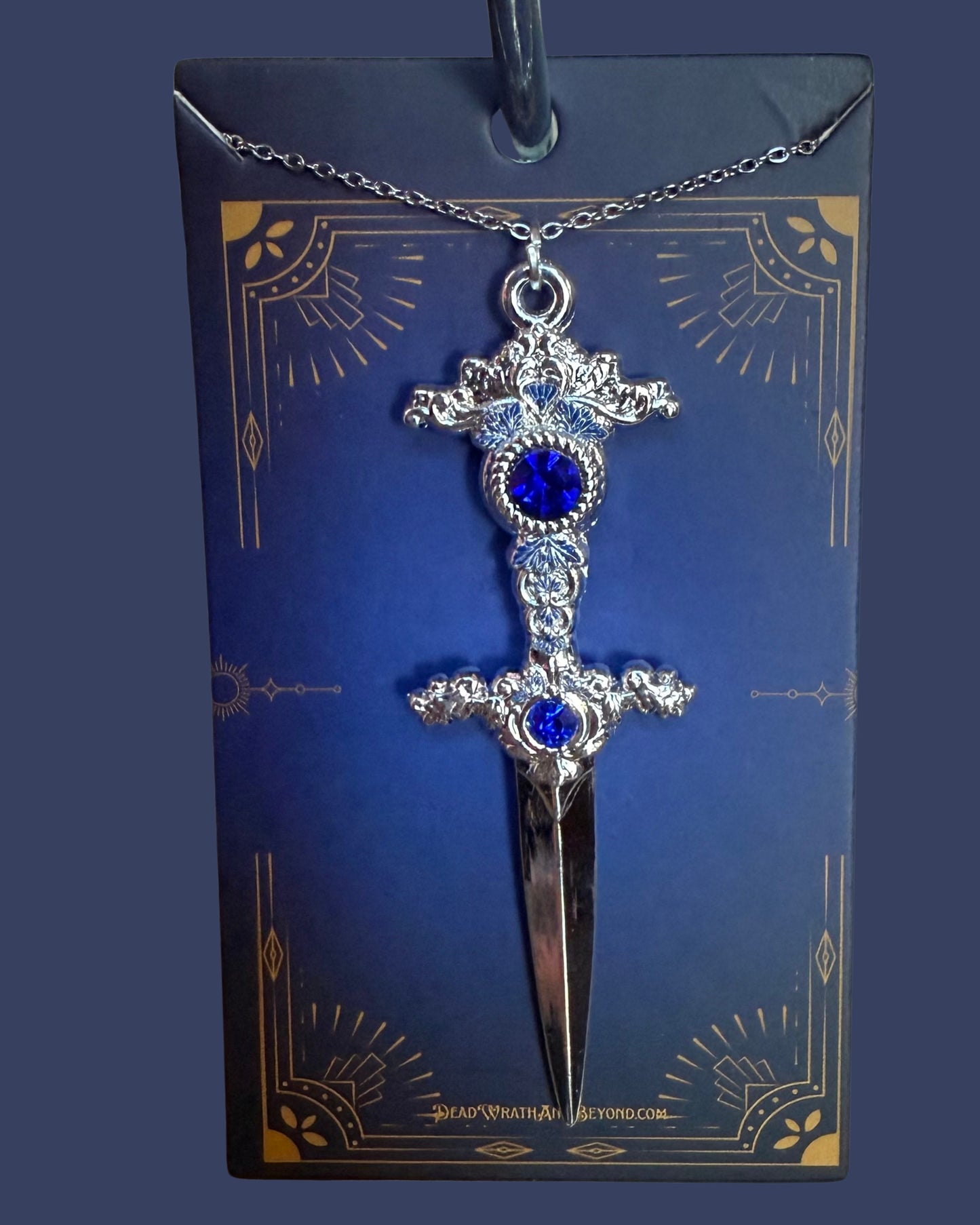 Enchantress 2.5" Necklace