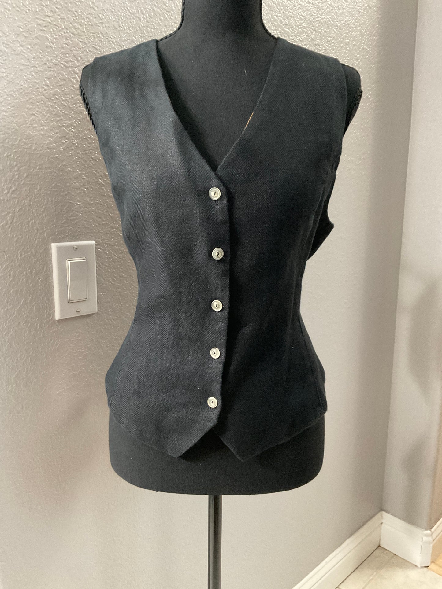 Son de Flor Black Vest Size M