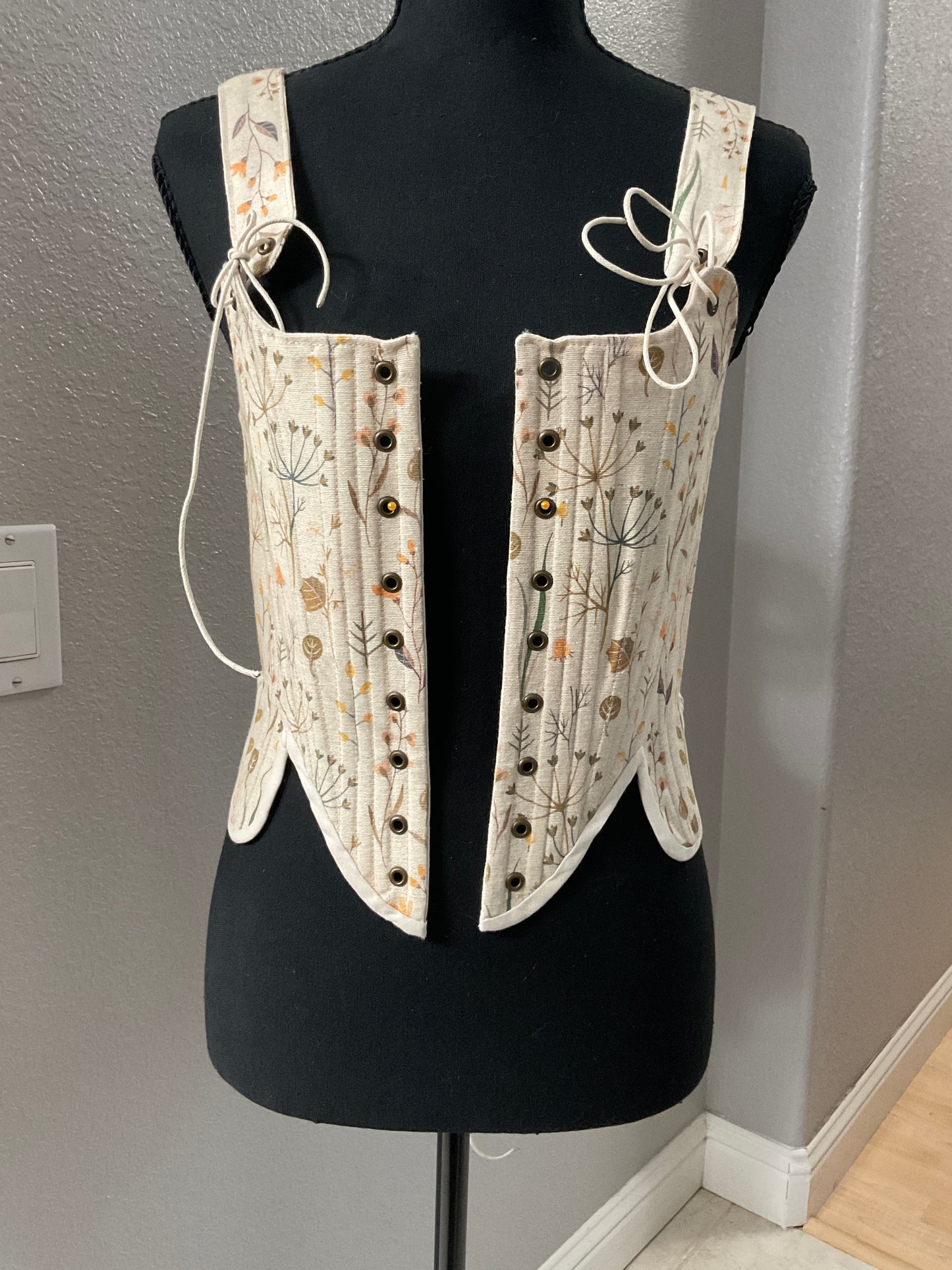 Of Witches and Bards Linen Stays Size S/M