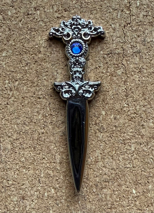 The Sorceress silver blue pin