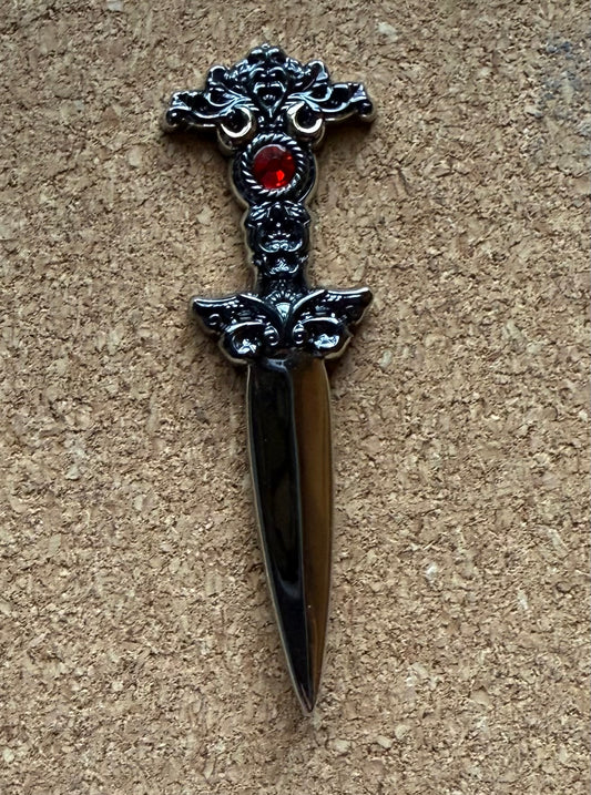 The Sorceress black pin