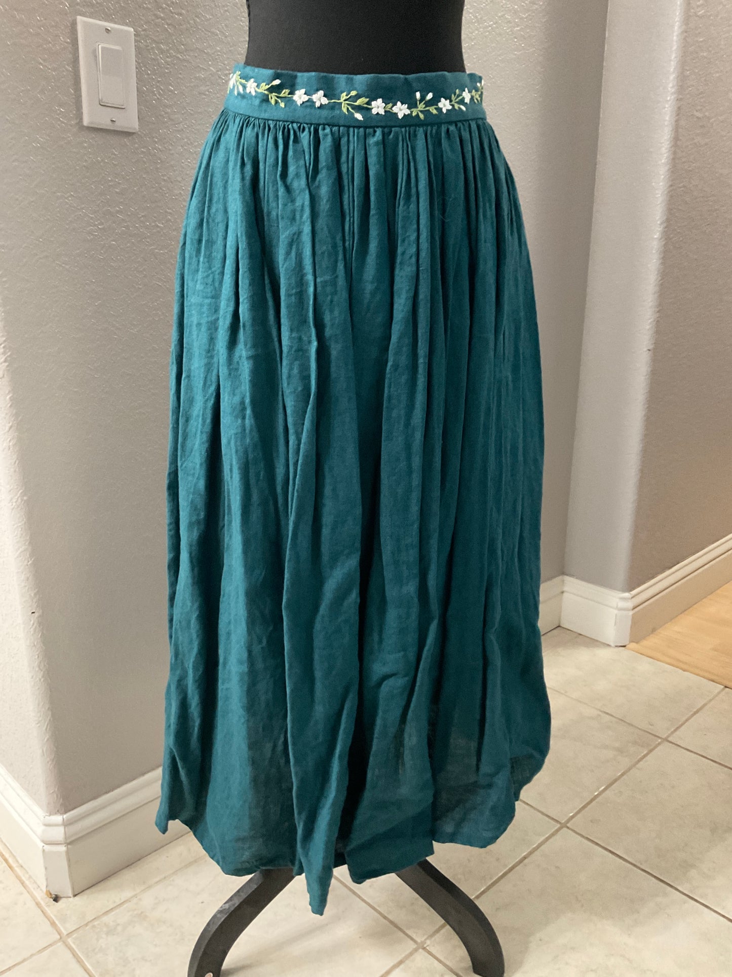 Slovak Meadows Teal Linen Skirt Size S